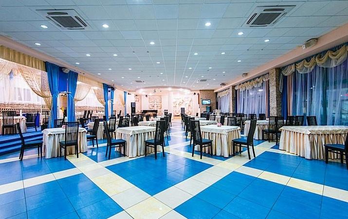 Tourist Hotel Минск Екстериор снимка
