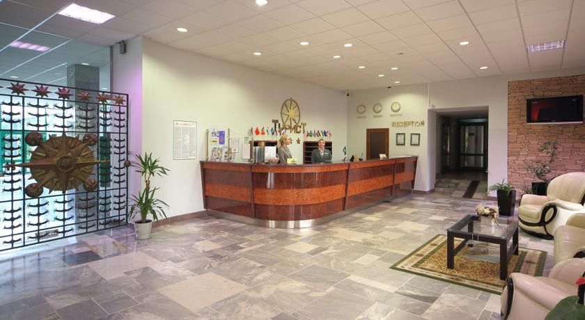 Tourist Hotel Минск Екстериор снимка